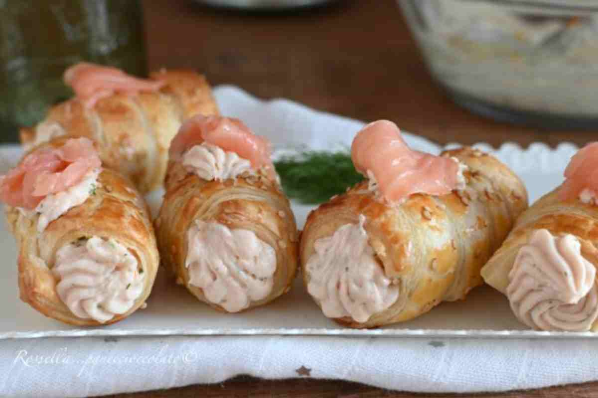 come preparare cannoli pasta sfoglia e salmone