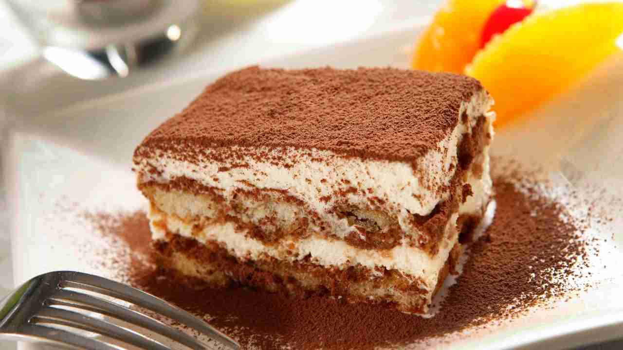 tiramisu dolce natale