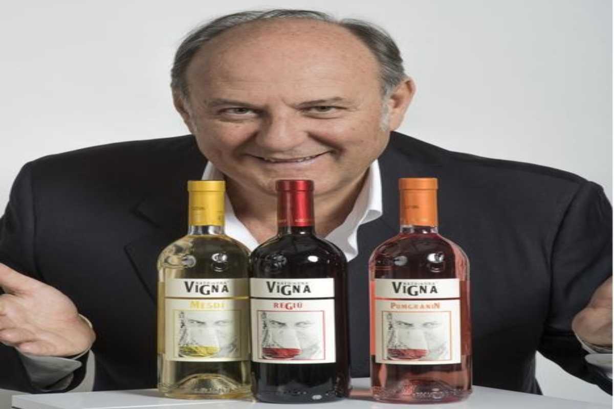 Gerry Scotti e la sua linea di vini (Ansa) 8.1.2023 intaste