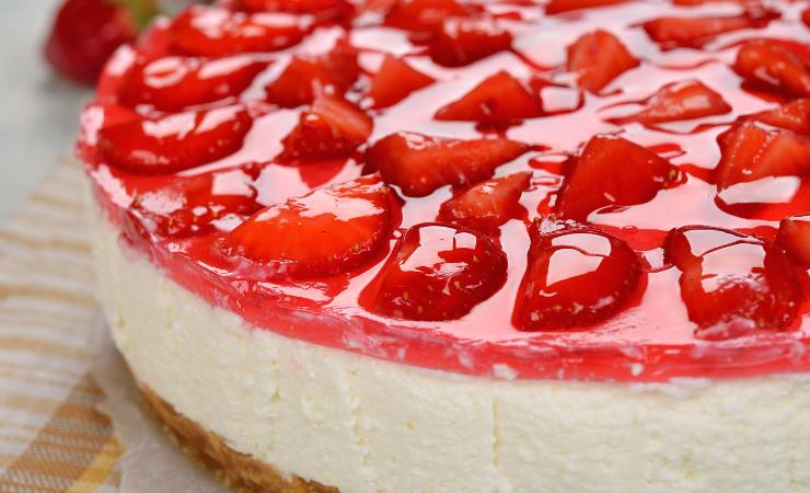 Cheesecake alle fragole  in friggitrice aria