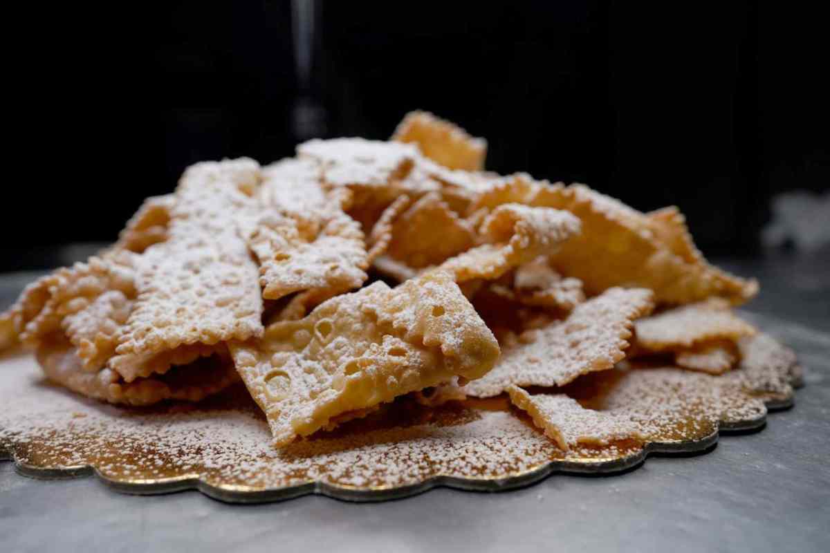 Chiacchiere napoletane, la ricetta facile 