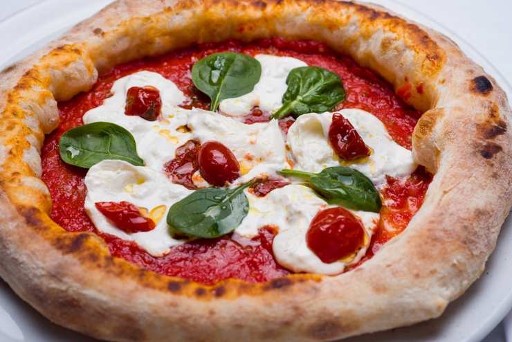 È Questo Il Segreto Dei Pizzaioli La Pizza Viene Sempre Perfetta E