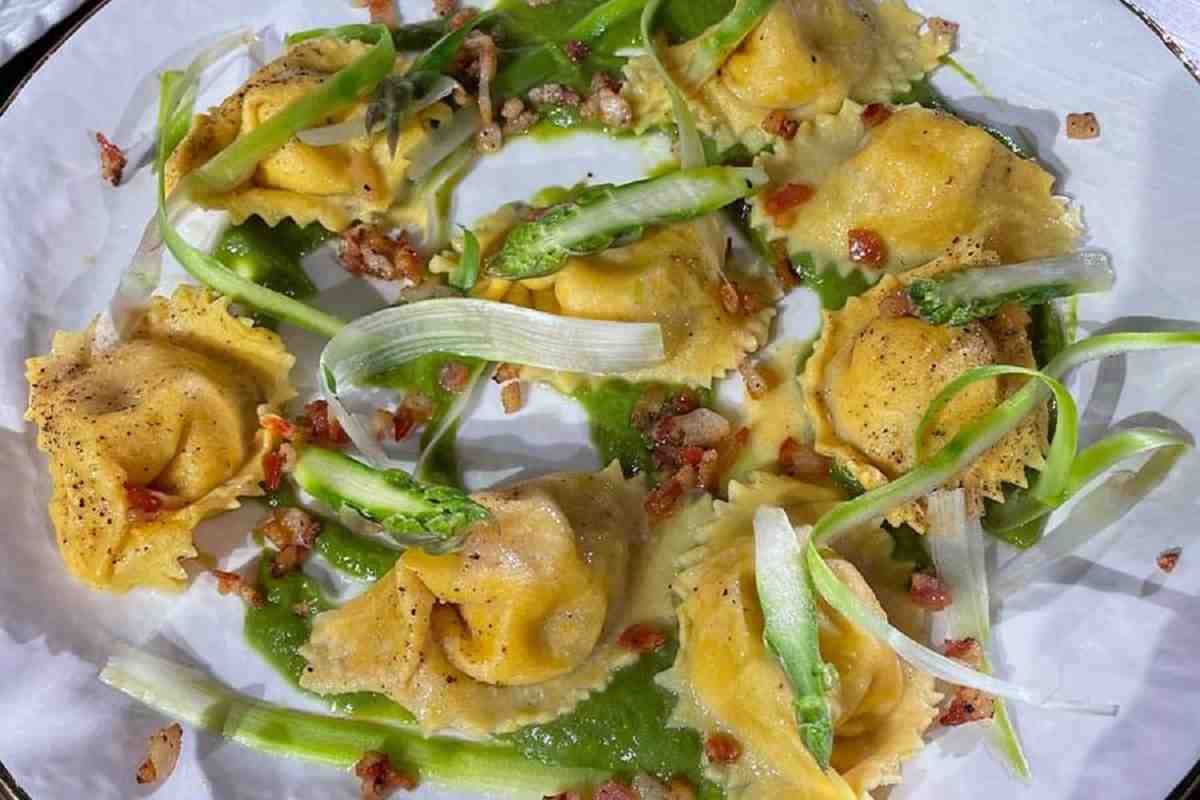 Ricetta tortelloni ripieni alla carbonara