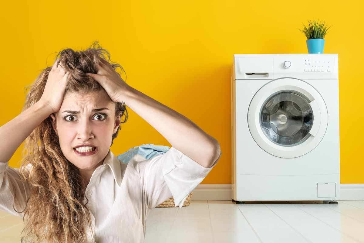 Come aggiustare lavatrice rotta