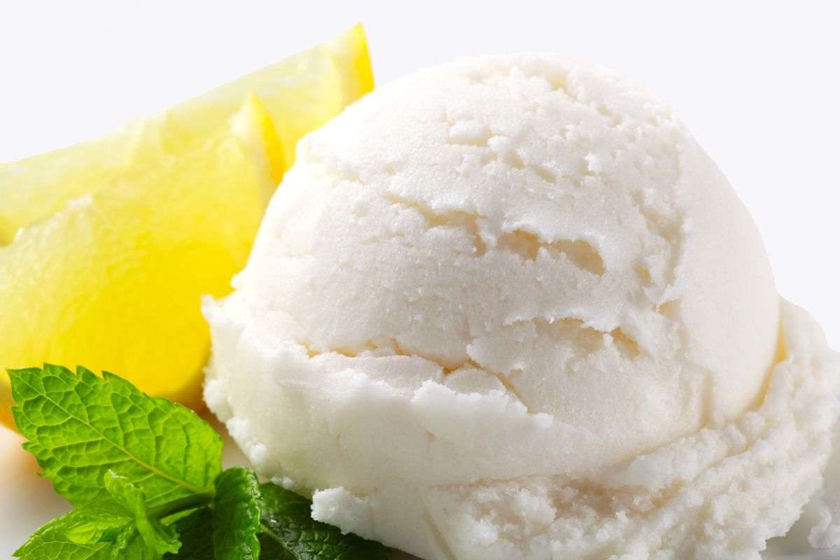 sorbetto al limone senza gelatiera 