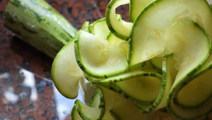 Zucchine a carpaccio