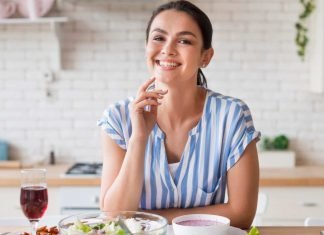 cena cosa mangiare contro insonnia