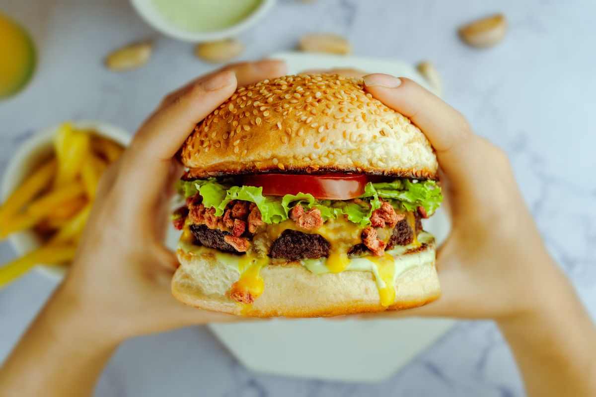 cosa c'è davvero negli hamburger del fast food