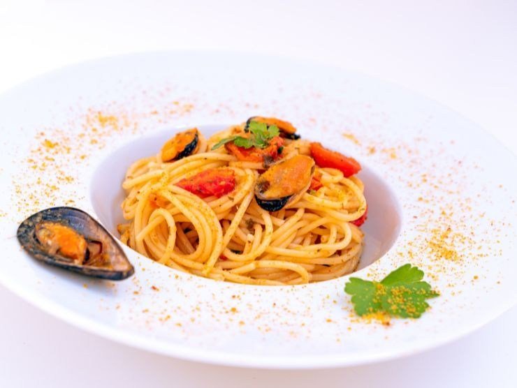 ricetta spaghetti cozze e pomodorini