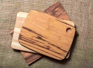 rimuovere graffi tagliere di legno