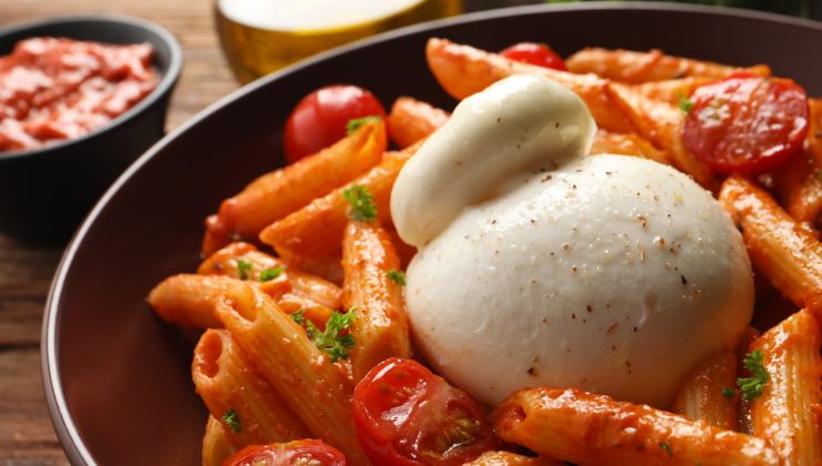 Ricetta pasta pomodorini burrata