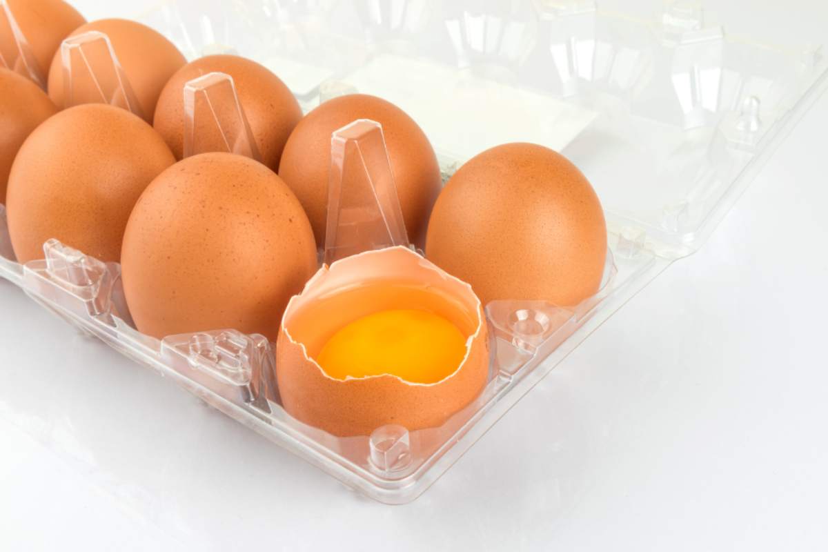 Come usare le uova rotte nella confezione