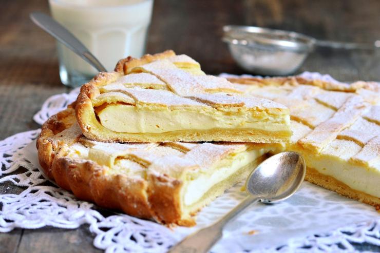 Come preparare la torta a gelato con ricotta e cioccolato