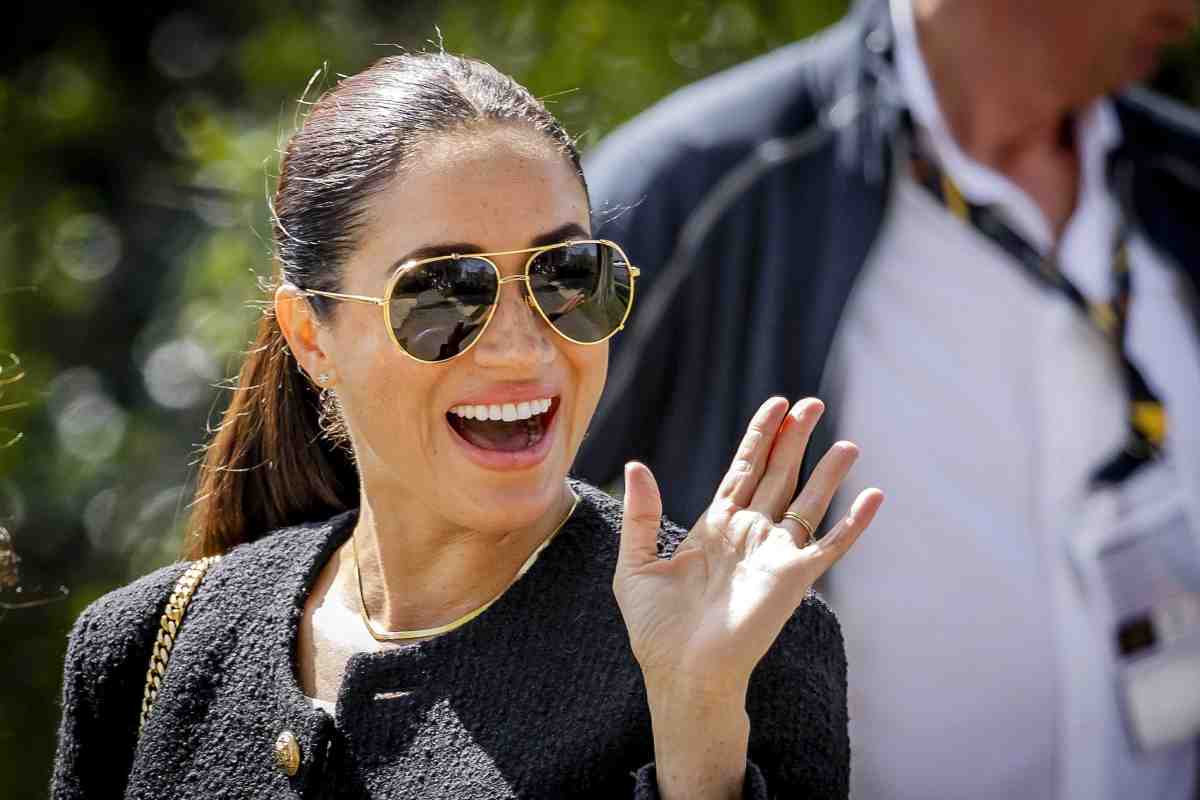 Linea perfetta per Meghan Markle