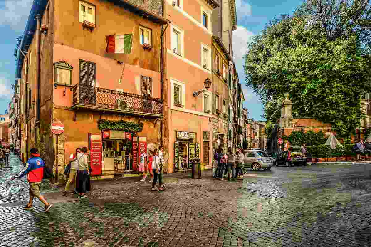 La Parolaccia si trova nel cuore di Trastevere