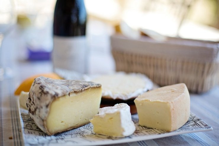 Alla scoperta del formaggio con l'odore peggiore e più forte del mondo